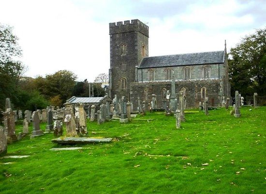 Kilmartin Church and Graveyard