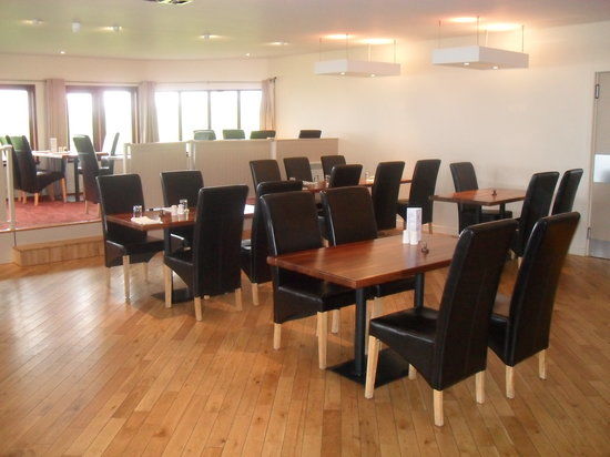 The Commodore Restaurant & Bar